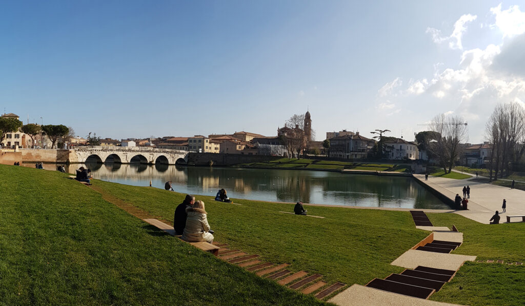 Piazza dell'Acqua Ponte di Tiberio di Rimini